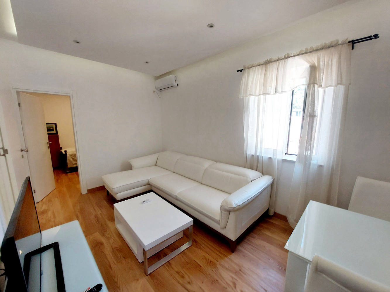 Квартира, 969 м², 420 000$ — FAKTOR